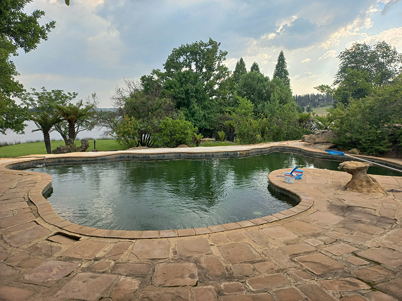 The pool above the dam house at Tolderia