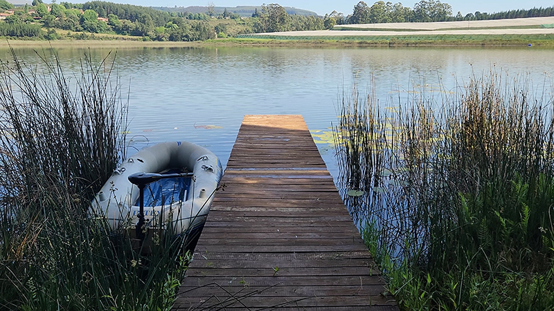 View of a jetty at Stanford Lake Lodge